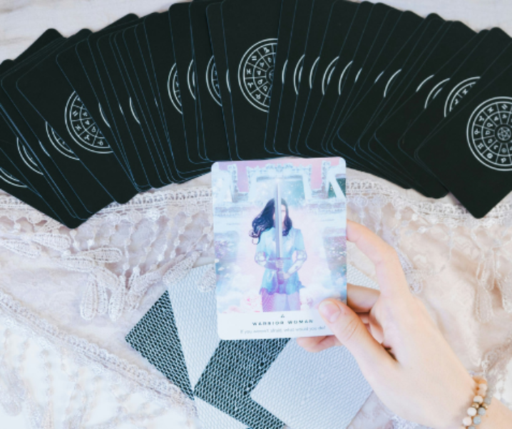 Oracles et tarots:comment les utiliser?